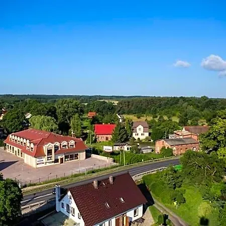 Dworek W Ploni Bed & Breakfast