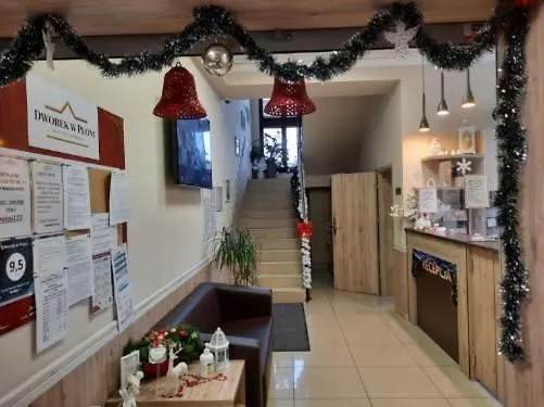 Bed & Breakfast Dworek W Ploni